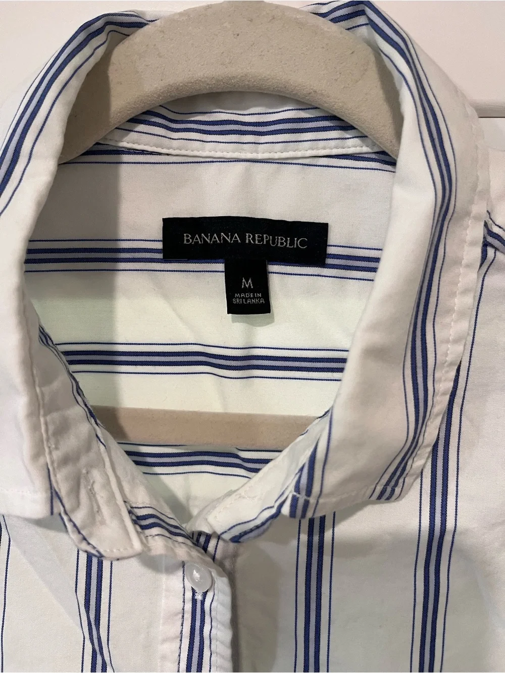 Banana Republic Men's White Button Down Shirt with Blue Stripes